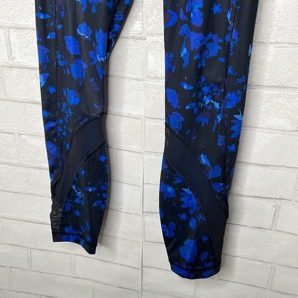 Lululemon Inspire Tight II *Full-On Luxtreme (Mesh) - Picture 8 of 14